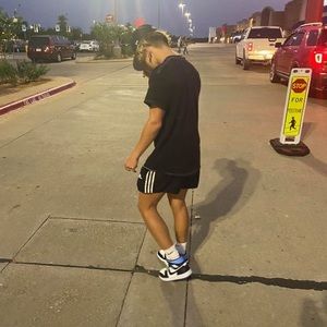 Meet your Posher, Ashton